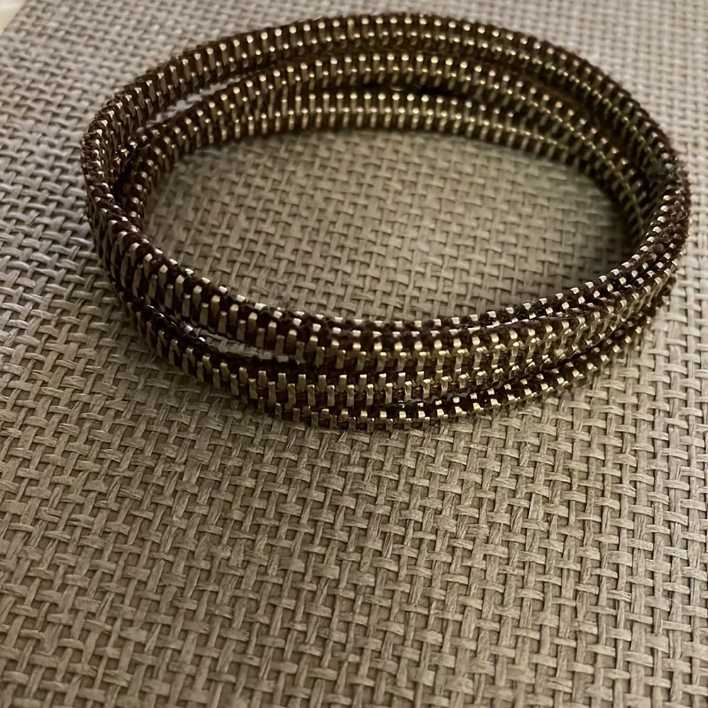 Hato Hasi Wrap Zipper Bracelet
